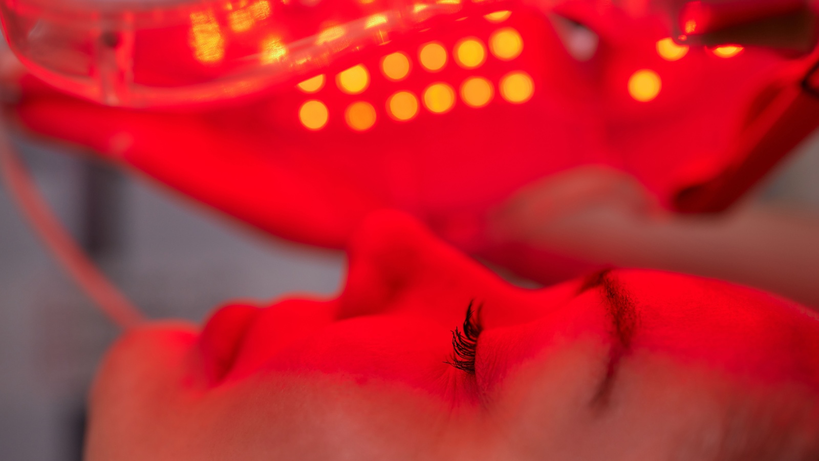 4 Light Therapy Products to Improve Your Sleep, Skin & Muscle Recovery