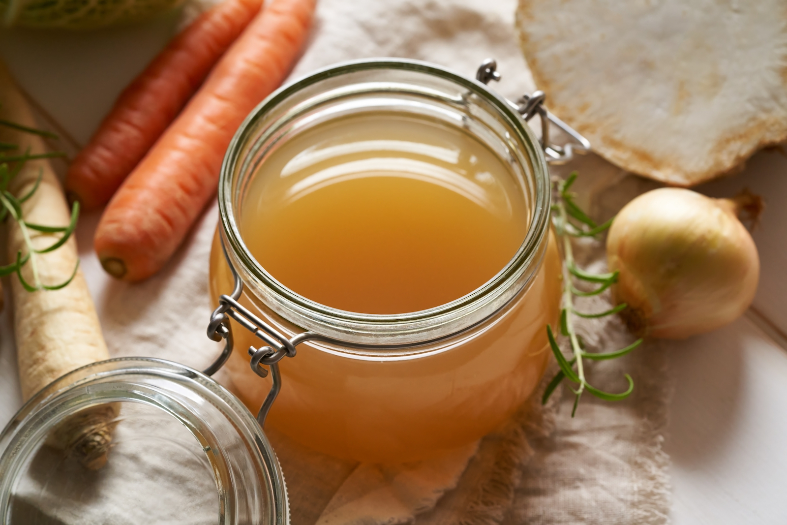 6 Incredible Benefits Of Broth FOOD MATTERS 