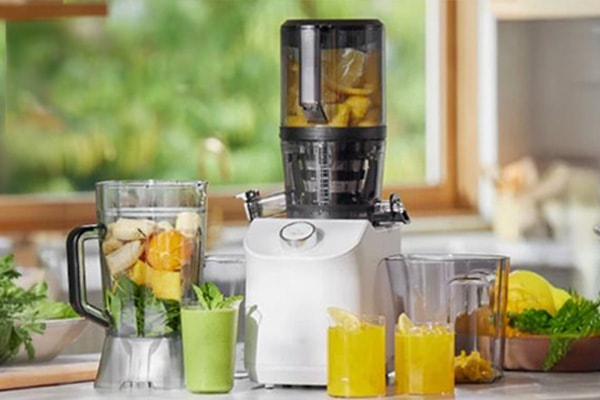 Nama C2 Cold Press Juicer + Blender